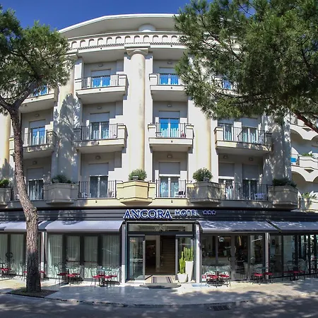 Ancora Hotel&residence 3*