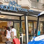 Ancora & מלון 3*