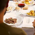 Ancora & מלון קאטוליקה