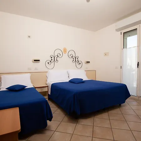 Ancora & 3* קאטוליקה