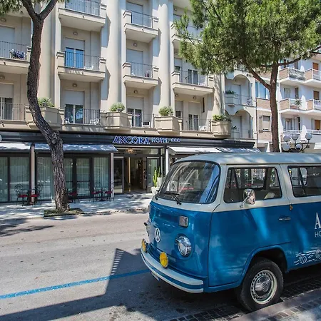 Hotel Ancora & 3*